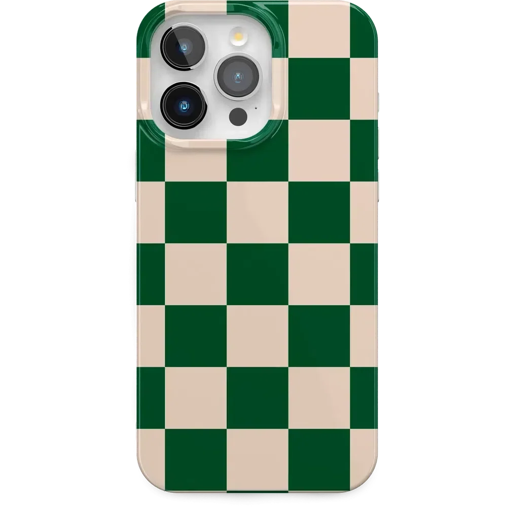Fit Check | Green Checkerboard Case iPhone Case get.casely Classic + MagSafe® iPhone 15 Pro Max