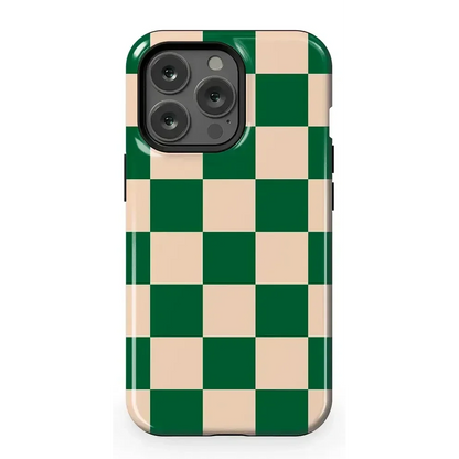 Fit Check | Green Checkerboard Case iPhone Case get.casely Essential + MagSafe® iPhone 13 Pro