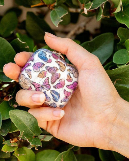 Free Spirit | Rainbow Butterfly AirPods Case AirPods Case get.casely