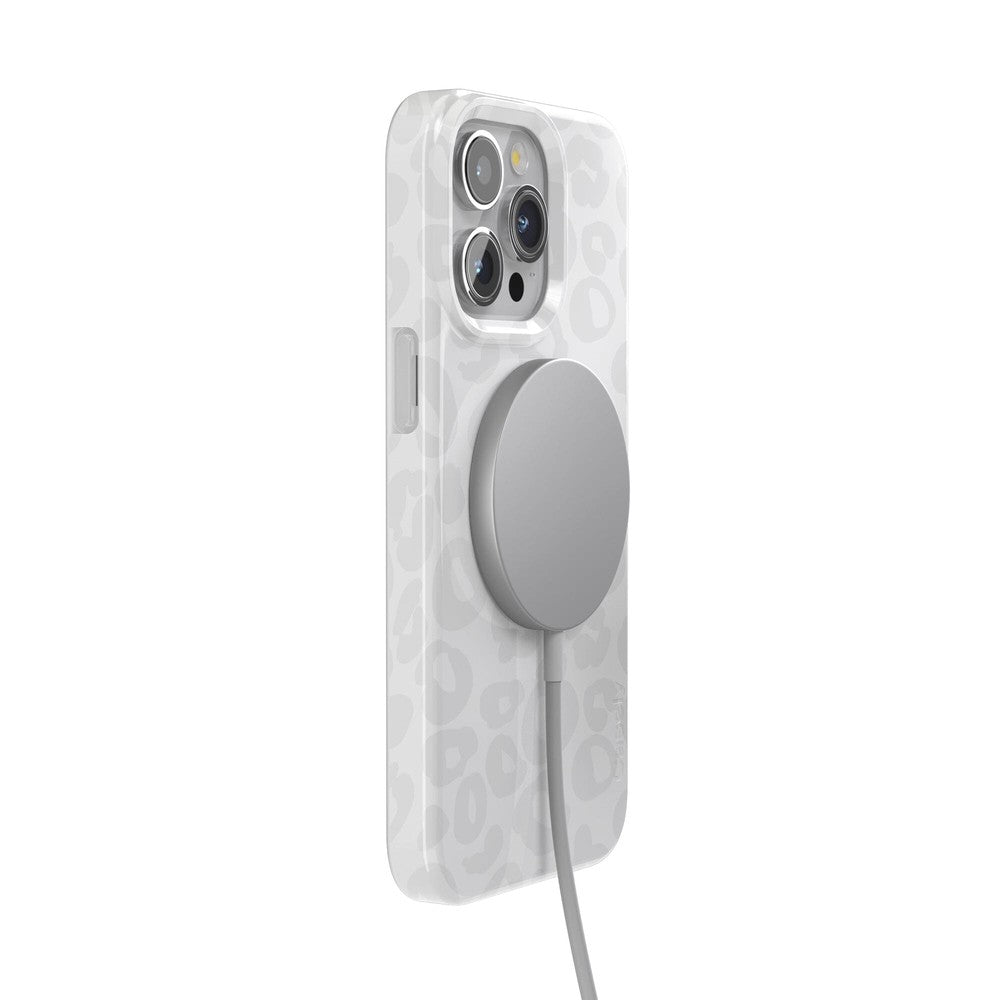 Into the Wild | White Snow Leopard Case iPhone Case get.casely