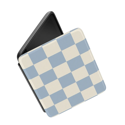 Fit Check | Light Blue Checkerboard Kindle Case