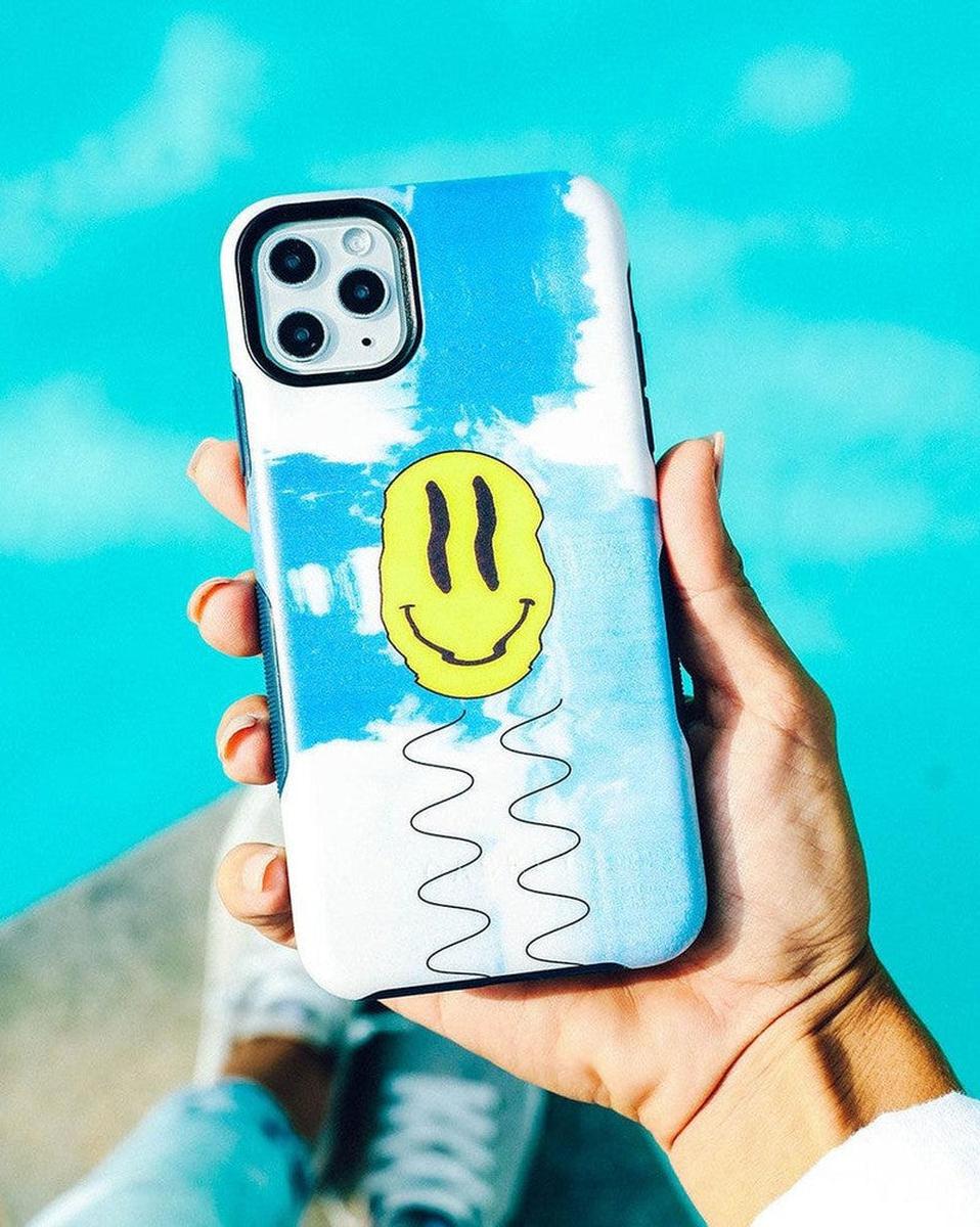 On Cloud Nine | Glitch Smiley Face Case iPhone Case get.casely