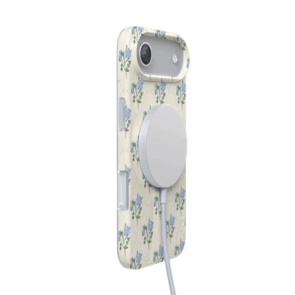 Vintage Garden | Blue Hydrangea Case iPhone Case get.casely